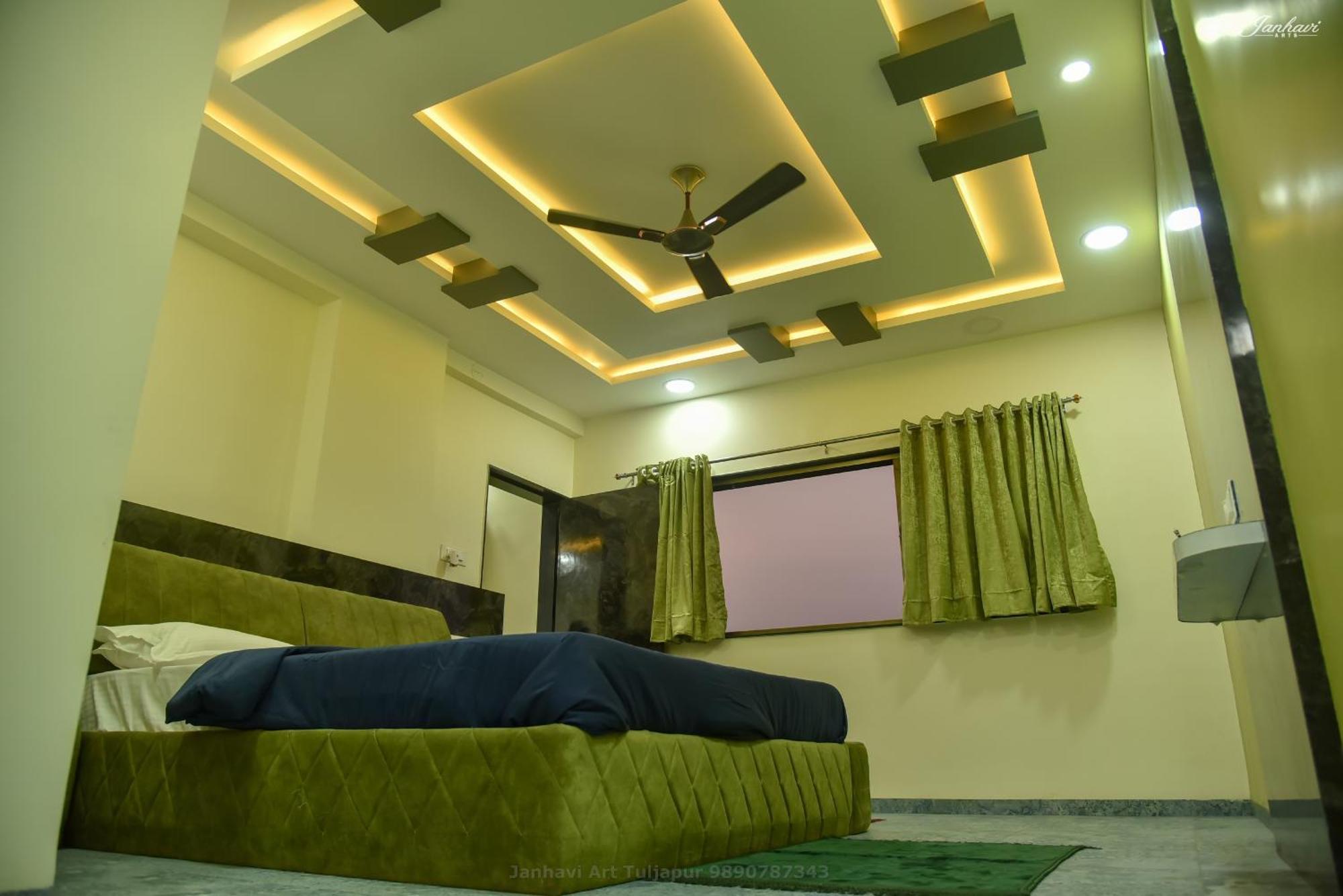 Pawan Executive Tuljapur מראה חיצוני תמונה