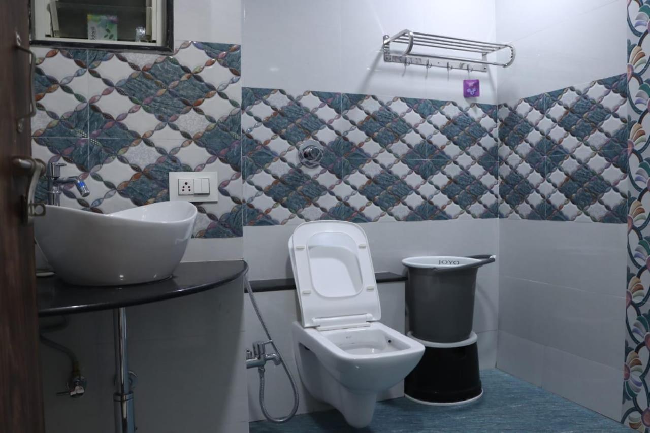 Pawan Executive Tuljapur מראה חיצוני תמונה