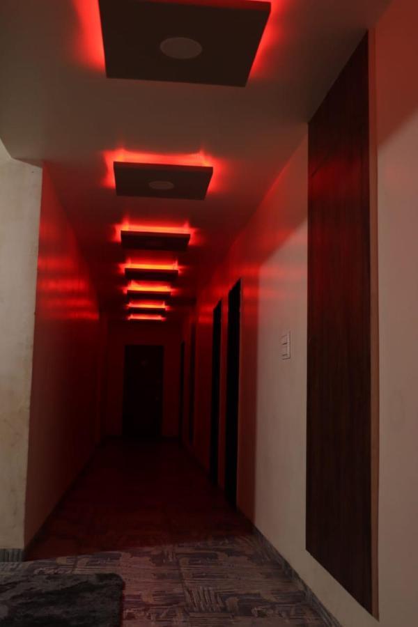Pawan Executive Tuljapur מראה חיצוני תמונה