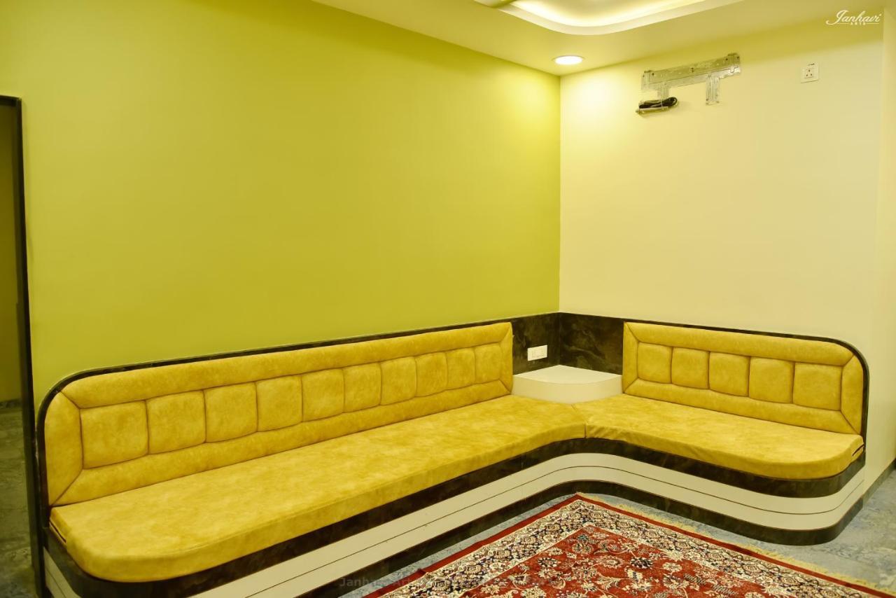Pawan Executive Tuljapur מראה חיצוני תמונה
