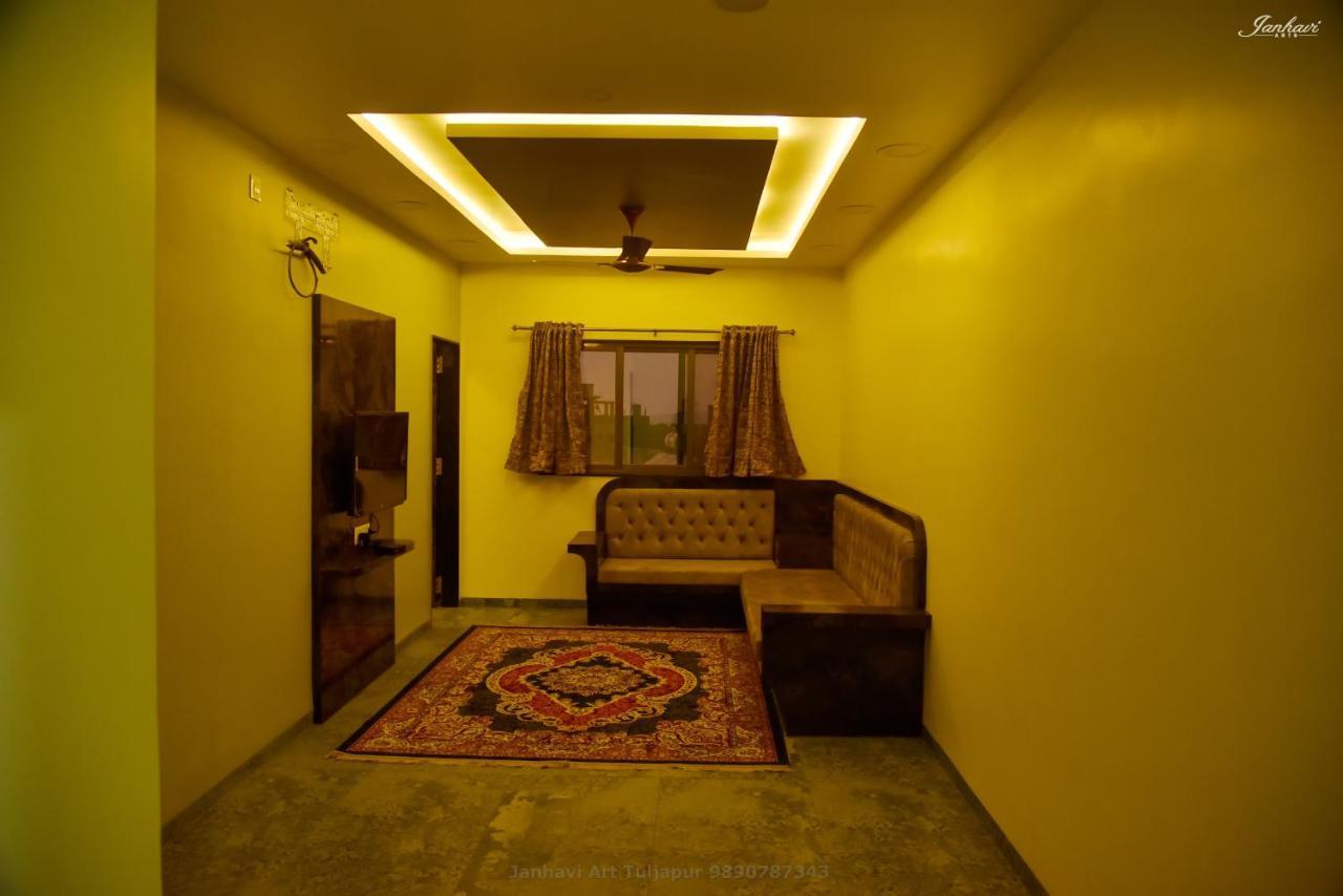 Pawan Executive Tuljapur מראה חיצוני תמונה